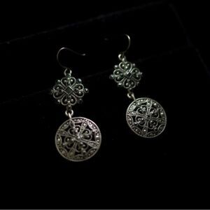 Vintage Black & Silver Marcasite Filigree Dangle Earrings Sterling Silver Drop